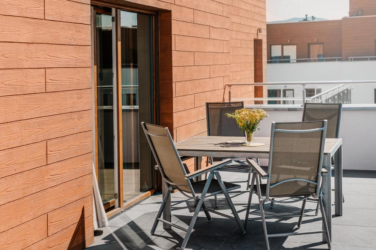 Apartament Widokowy - Penthouse Z Tarasem Kudowa-Zdrój Buitenkant foto