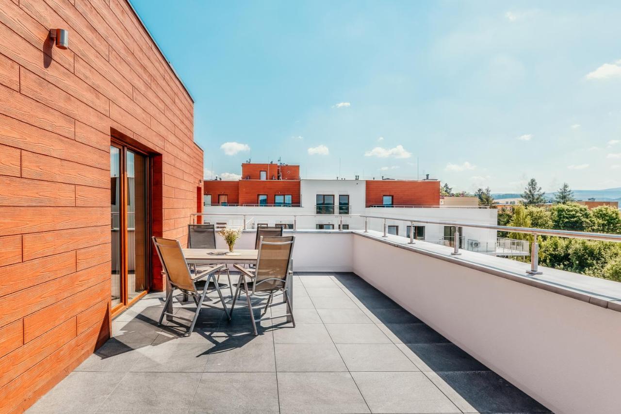 Apartament Widokowy - Penthouse Z Tarasem Kudowa-Zdrój Buitenkant foto